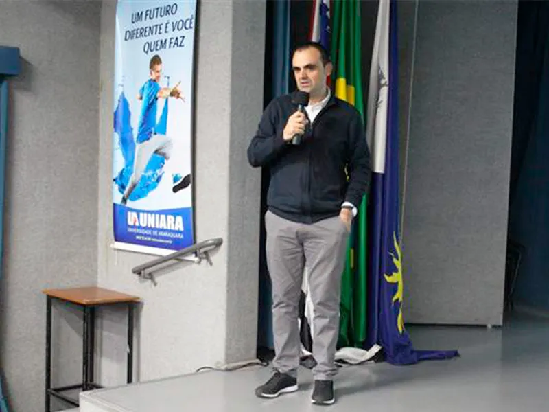 Semana de arquitetura e urbanismo na Uniara